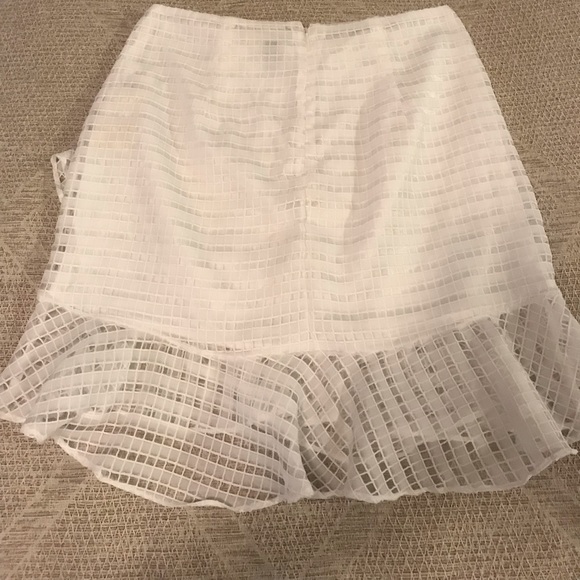 White Ruffle Asymmetrical Skirt - Picture 5 of 6